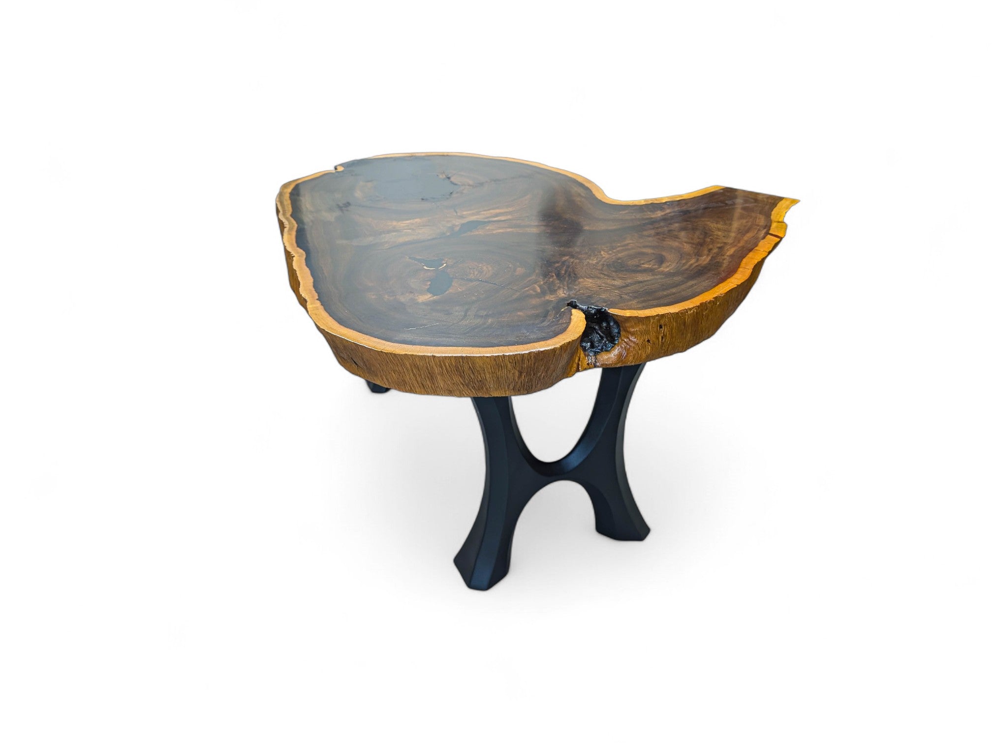 Leadwood Live Edge Coffee Table (40.55" x 35.83" x 3.54")
