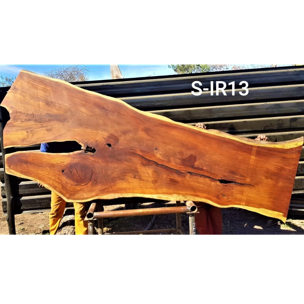 Pink Ivory Slab (106.30" x 39.37" x 1.97")