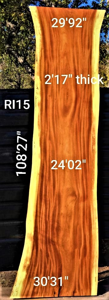 Pink Ivory Slab (108.27" x 30.31" x 2.17")